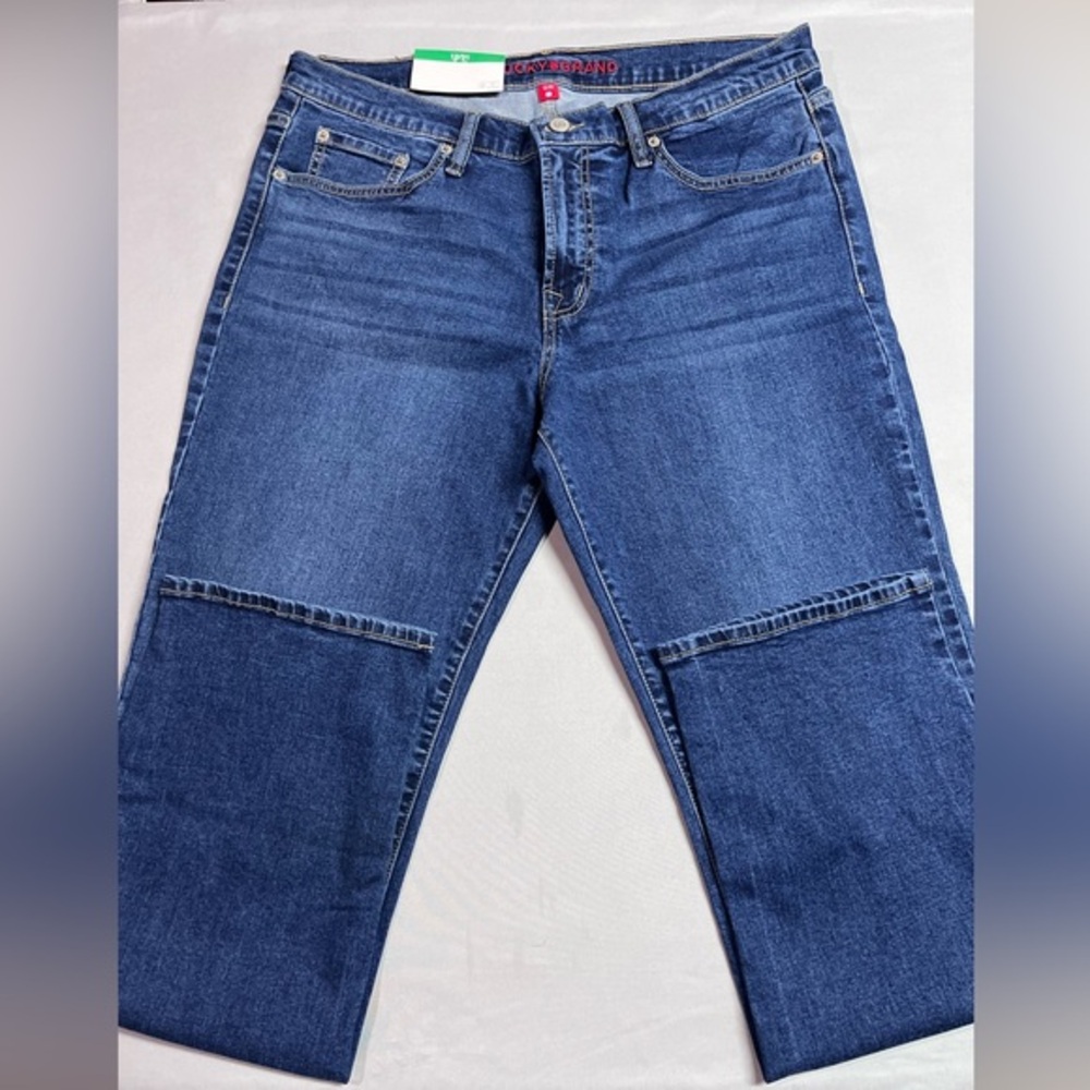 Lucky Brand Women's Mid Rise Straight Jeans Size 12/31 NWT